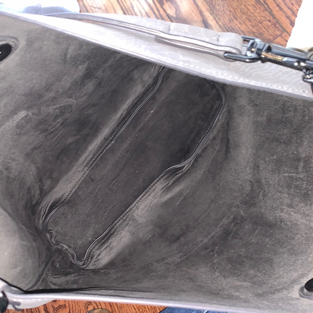Gray Handbag - Picture 4 of 4